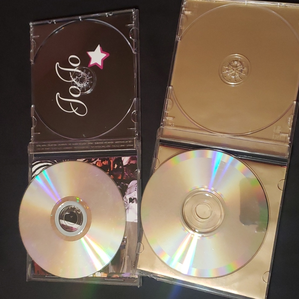 Multiple CD's - Picture 5 of 13